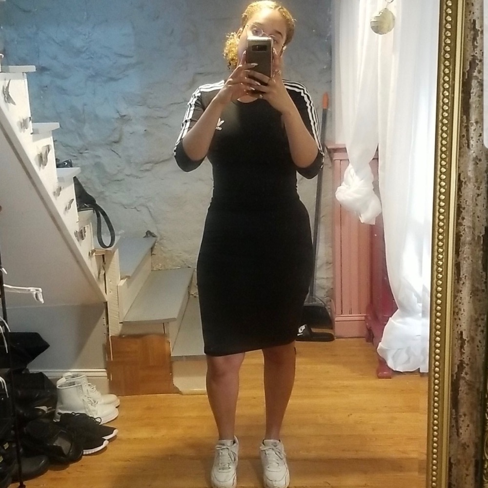 Urban Outfitters: 3-Stripe Bodycon Midi Dress